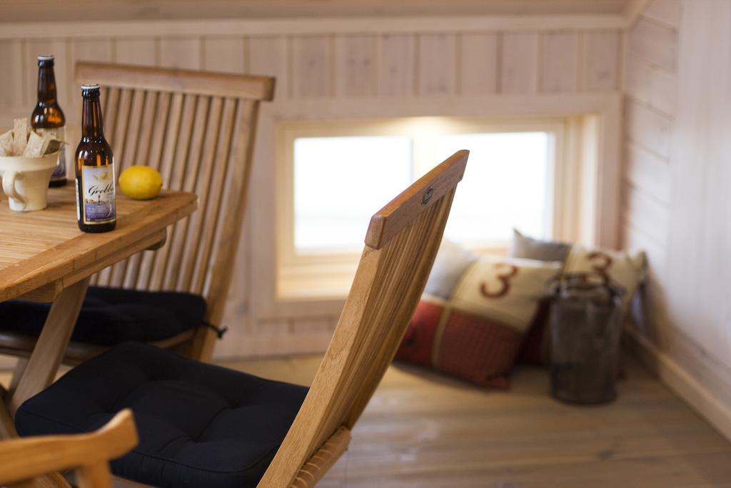 Everts Sjöbods Bed&Breakfast Grebbestad Zimmer foto